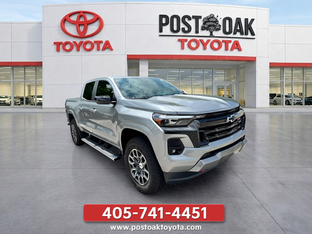 Sterling Gray Metallic 2024 Chevrolet Colorado Z71 Crew Cab 4WD Pickup Truck Four-Wheel Drive 8-Speed Automatic