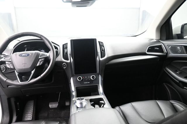 2022 Ford Edge Titanium White at Legacy Ford