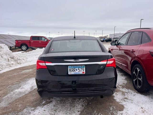 2013 Chrysler 200 Touring