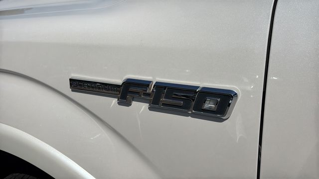 Used 2011 White Ford Platinum image 46