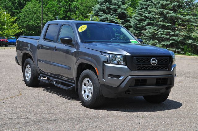 2023 Nissan Frontier S Crew Cab 4WD