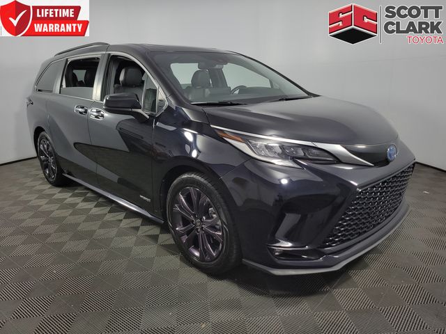 2021 Toyota Sienna XSE