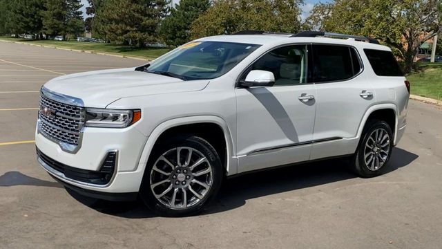 2022 GMC Acadia Denali 4