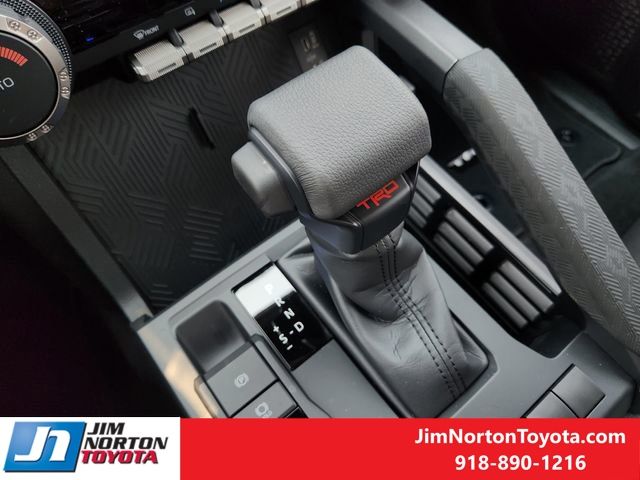2025 Toyota Tacoma TRD Off-Road Double Cab photo 17