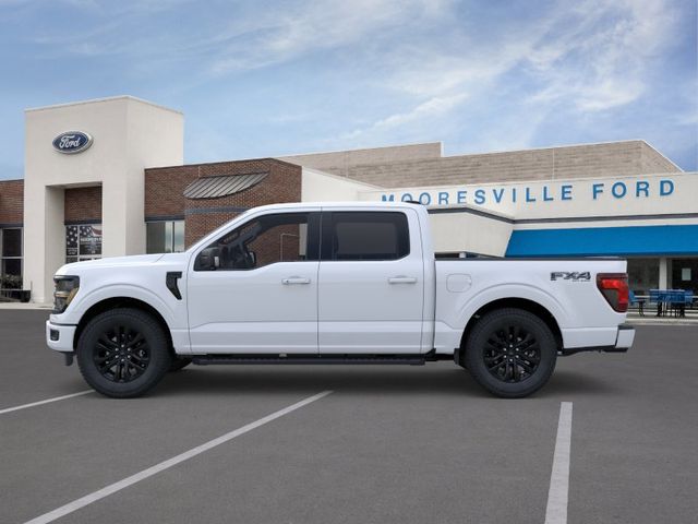 New 2026 White Ford XLT image 3