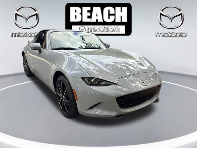 Aero Gray Metallic 2025 Mazda MX-5 Miata Convertible Rear-Wheel Drive 6-Speed Automatic