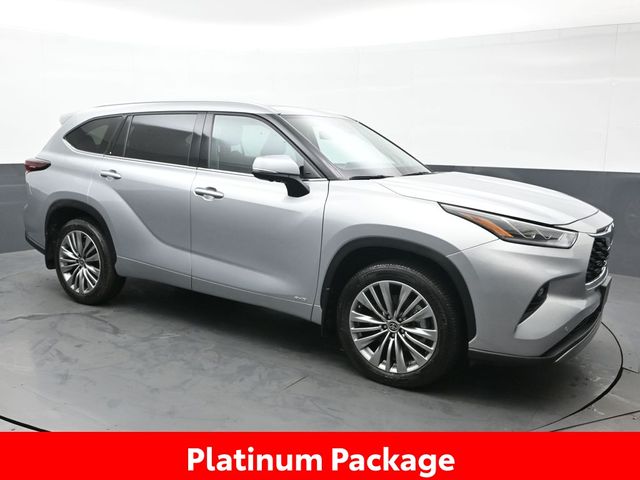 2024 Toyota Highlander Hybrid Platinum 10