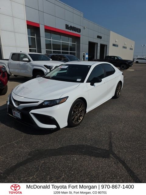 2024 Toyota Camry SE Nightshade AWD