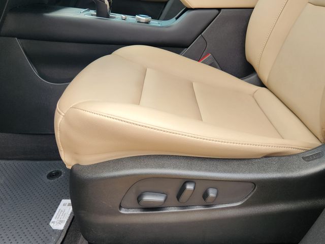 2024 Cadillac XT4 Luxury Silver at Tom Peacock Cadillac