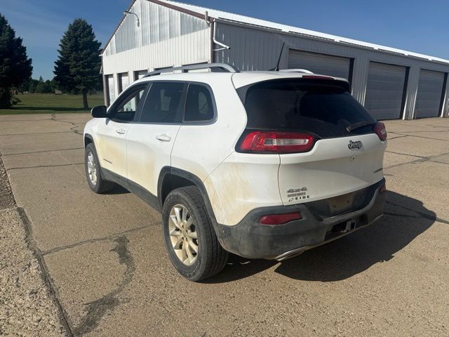 2016 Bright White Clearcoat Jeep Cherokee Limited 4X4 SUV