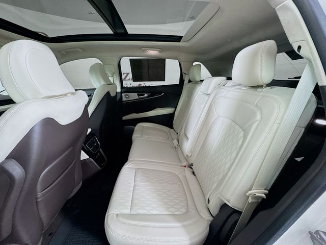 2022 Pristine White Metallic Tri-Coat Lincoln Nautilus Black Label AWD SUV