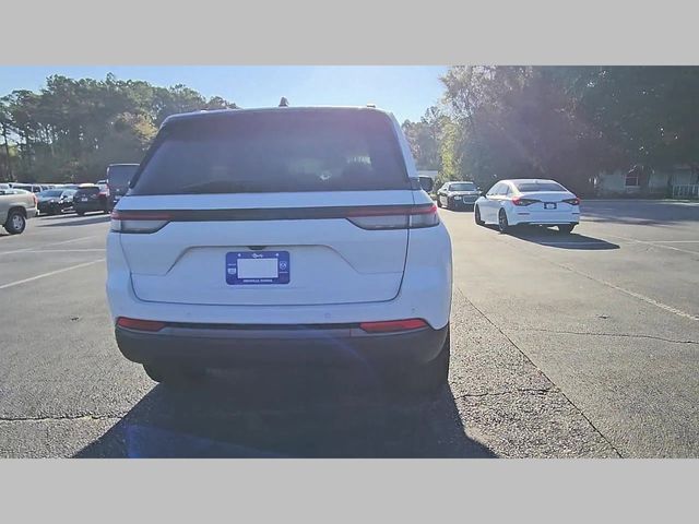 2026 Jeep Grand Cherokee Limited 4x2