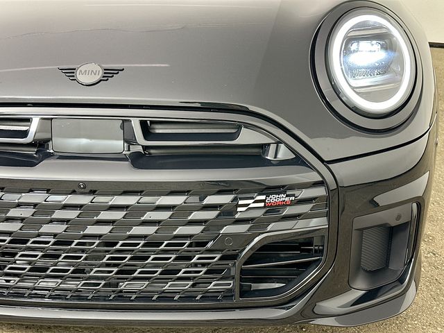 2025 MINI Cooper S  34