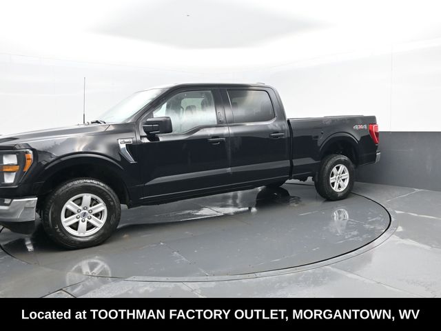 View vehicle photo 2