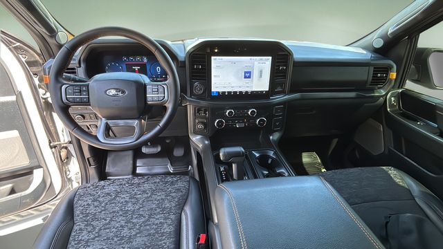 Used 2025 White Ford Tremor image 17