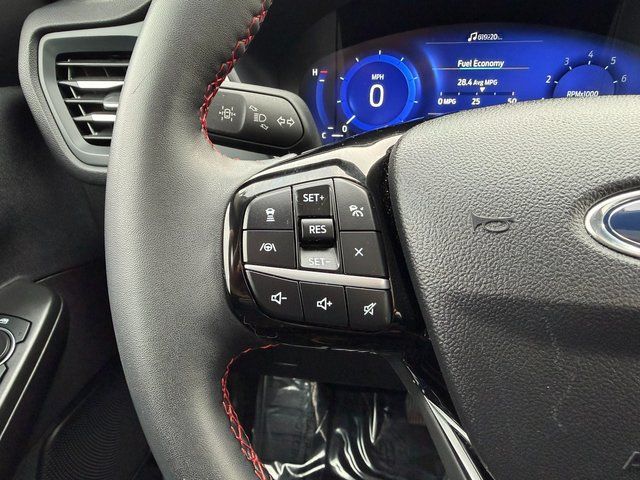 used 2022 Ford Escape car, priced at $24,977