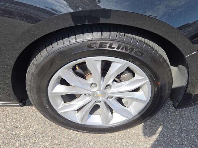 Used 2023 Black Chevrolet LT image 16