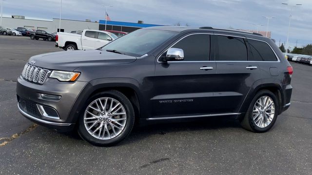 2017 Jeep Grand Cherokee Summit 4