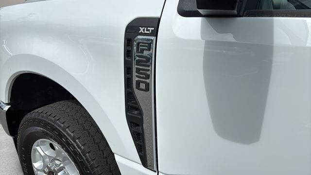 Used 2025 White Ford XLT image 36