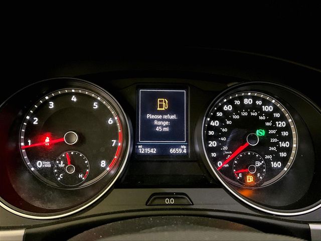 2021 Volkswagen Atlas 3.6L V6 SE w/Technology White at Subaru and VW of Moon Township