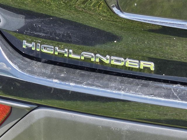Used 2021 Toyota Highlander SUV