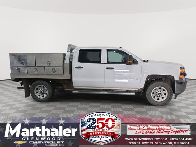 Summit White 2016 Chevrolet Silverado 3500HD Pickup Truck Four-Wheel Drive 6-Speed Automatic Overdrive