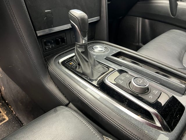 2022 Gun Metallic Nissan Armada SL RWD SUV