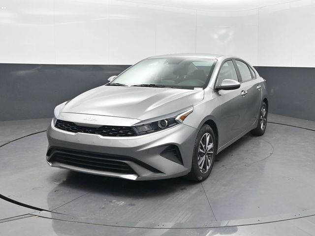 2022 Kia Forte LXS FWD