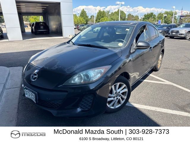 Black Mica 2013 Mazda MAZDA3 Sedan Front-Wheel Drive 6-Speed Automatic