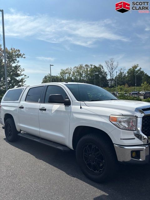 2017 Toyota Tundra SR5