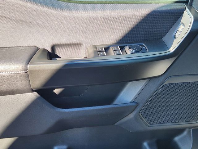 2025 Ford F-150 STX photo