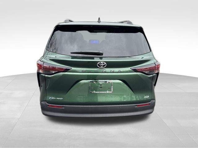new 2026 Toyota Sienna car, priced at $51,464