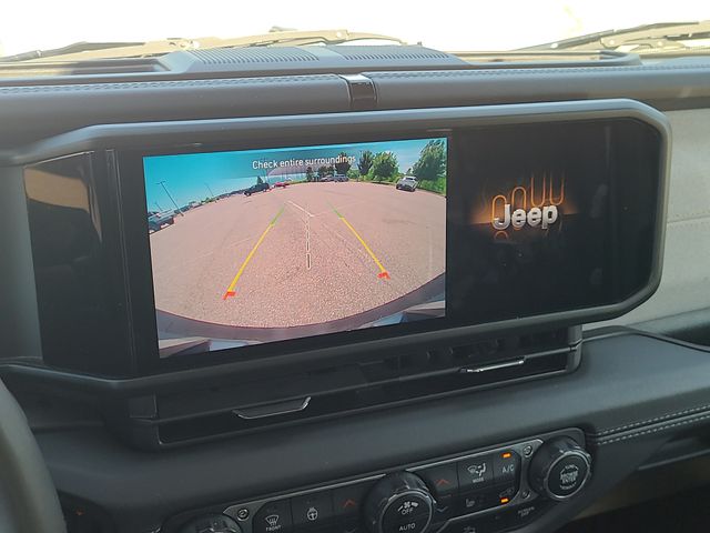 Used 2025 Jeep Wrangler SUV