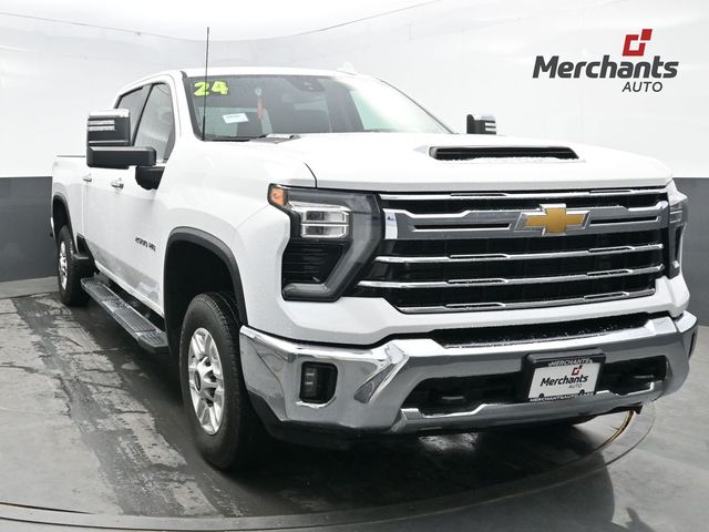 Summit White 2024 Chevrolet Silverado 2500HD LTZ Crew Cab 4WD Pickup Truck Four-Wheel Drive Automatic