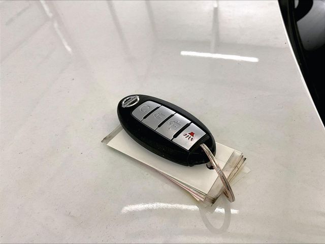 2020 Nissan Pathfinder SV White at Phil Fitts Ford