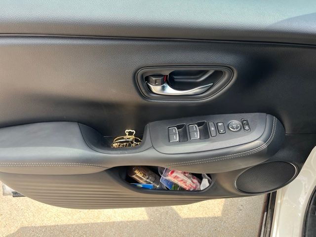 car-gallery-8