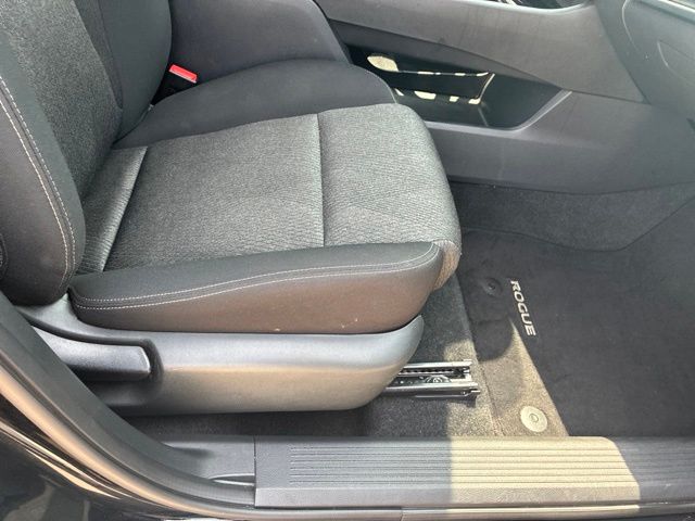2024 Nissan Rogue SV Black at Ross Downing Buick GMC