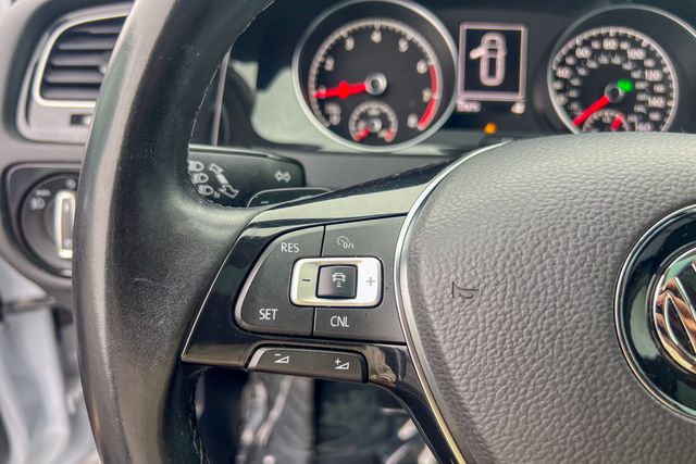 used 2018 Volkswagen Golf SportWagen car, priced at $23,889