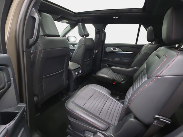 Used 2026 Gray Ford ST-Line image 12