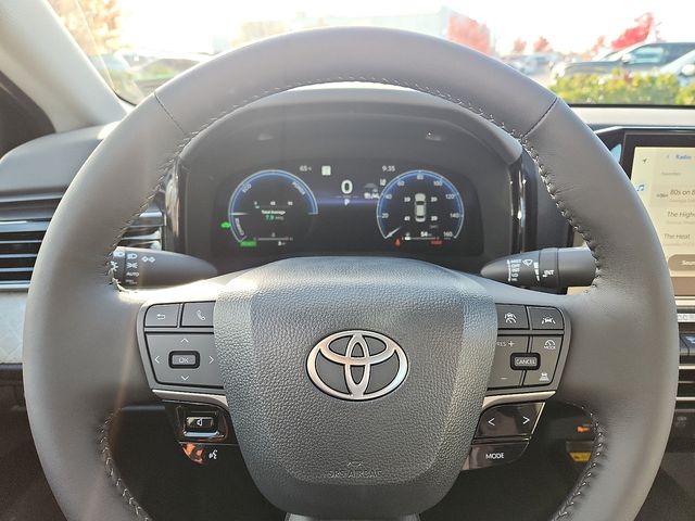 2026 Toyota Camry XLE - Photo 13