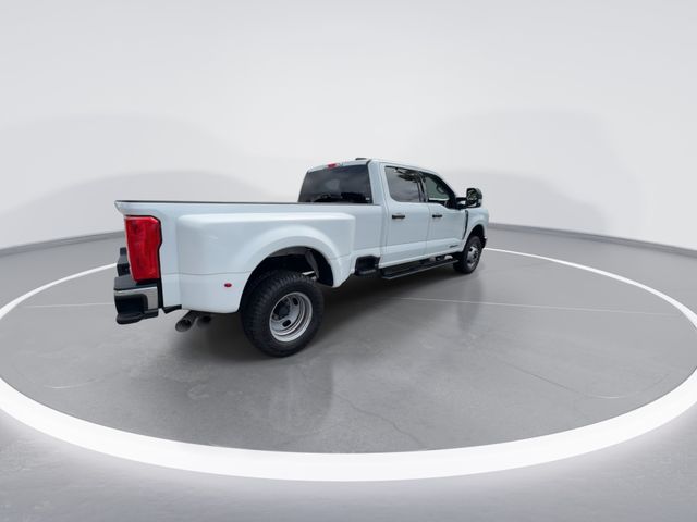 Used 2026 White Ford XLT image 8