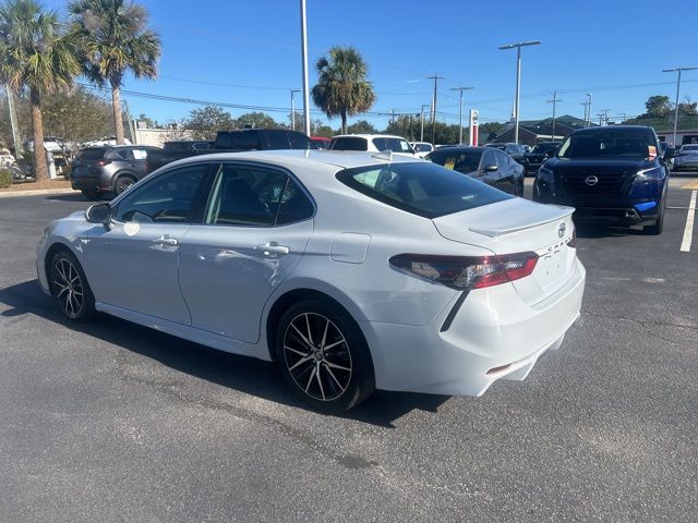 2023 Toyota Camry SE 24