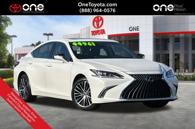 2025 Lexus ES Hybrid 300h FWD