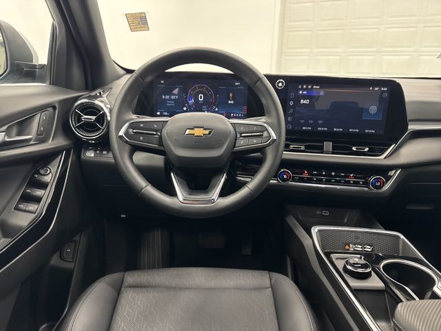 used 2026 Chevrolet Equinox car, priced at $28,988