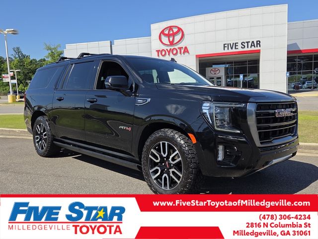 2022 GMC Yukon 4WD AT4's photo