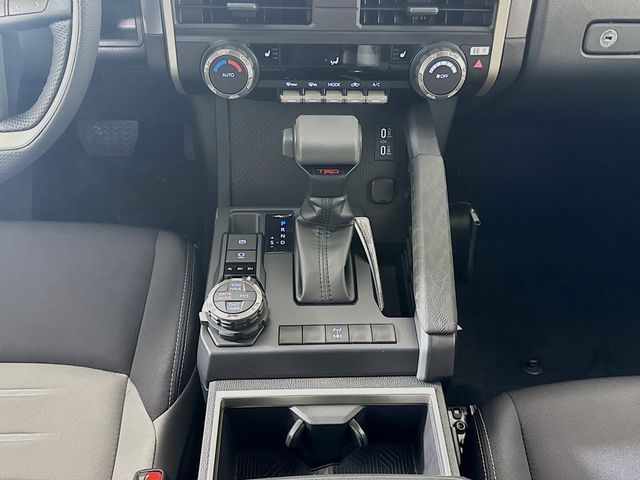 2025 Toyota Tacoma TRD Off Road - Photo 26