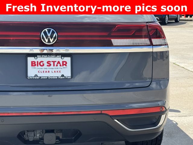 2024 Volkswagen Atlas Cross Sport 2.0T SE w/Technology Gray at DeMontrond Auto Country