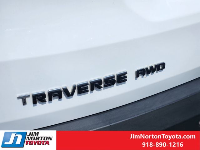 Used 2021 Chevrolet Traverse SUV