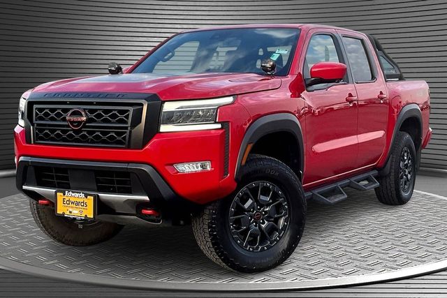 2023 Nissan Frontier PRO-4X Crew Cab 4WD