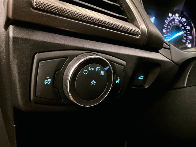 2018 Ford Fusion SE Red at Grove City Ford